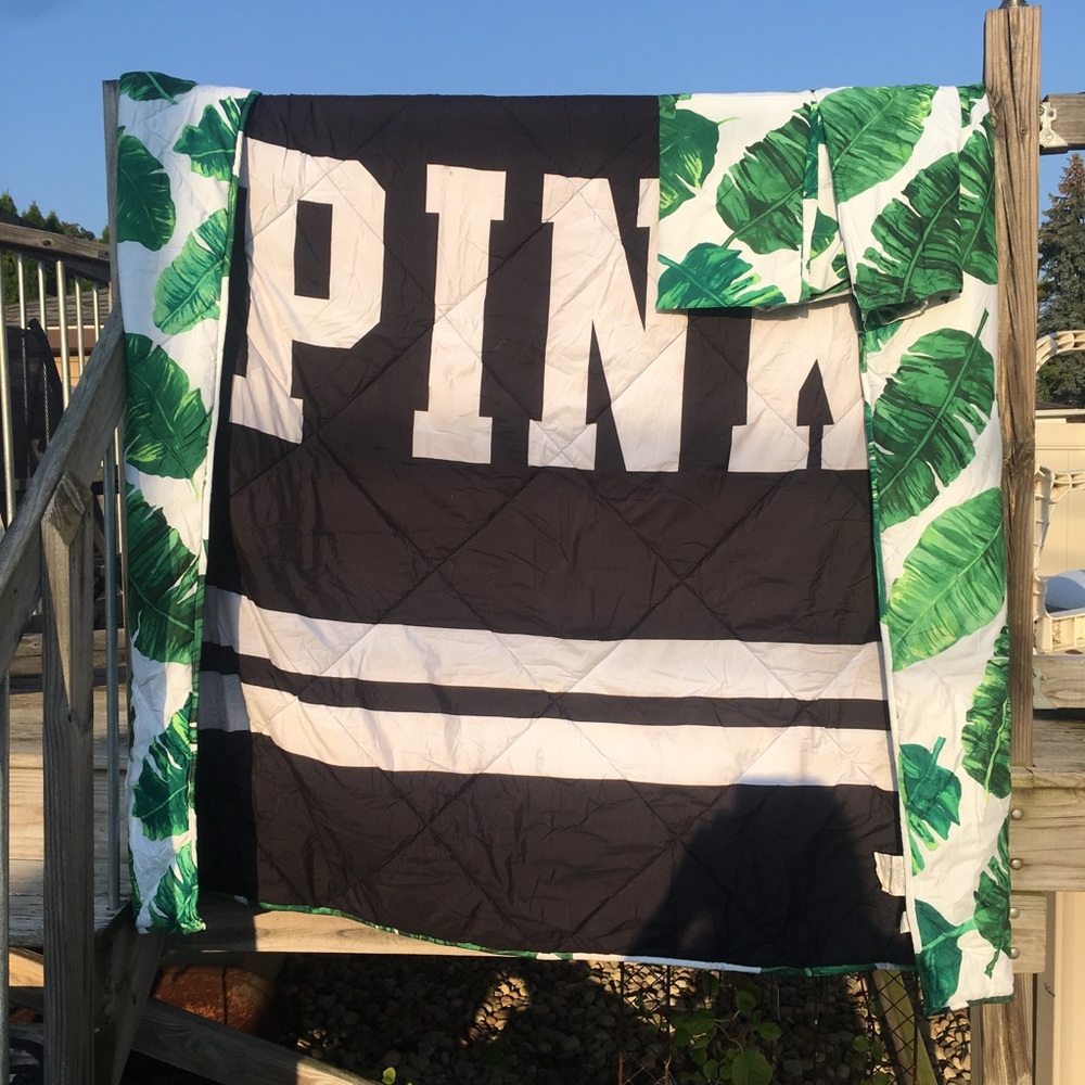 PINK full size comforter set